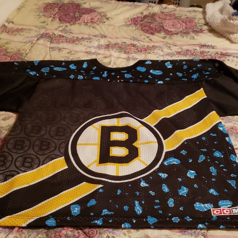 3X HOST PICK. Men's Boston Bruins 1 of a kind Jersey - Picture 5 of 6